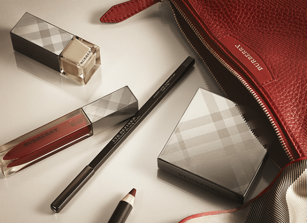 Delve into the Burberry Beauty Box at Covent Garden b2.png